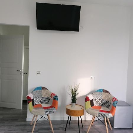 Suite Room Malpensa B&B การ์ดาโน อัล กัมโป ภายนอก รูปภาพ
