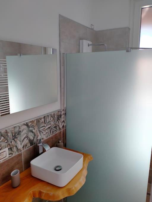 Suite Room Malpensa B&B การ์ดาโน อัล กัมโป ภายนอก รูปภาพ